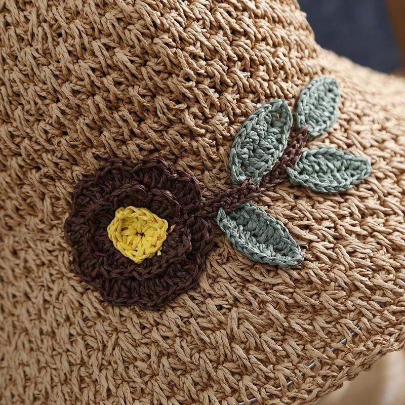 Chapeau-de-soleil-a-fleur-crochetee-picture-4