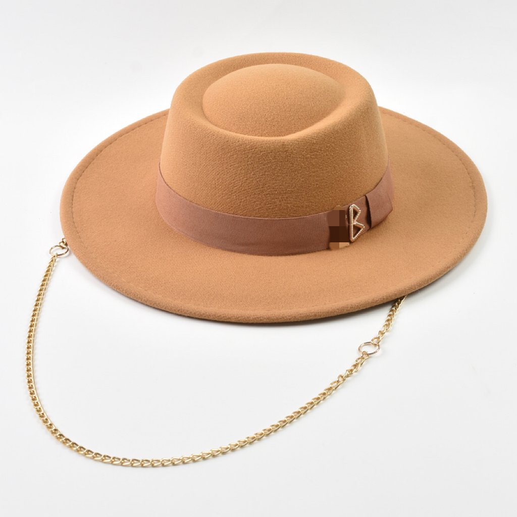 Chapeau-femme-a-chaine-doree-picture-3