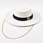 Chapeau-femme-a-chaine-doree-picture-6