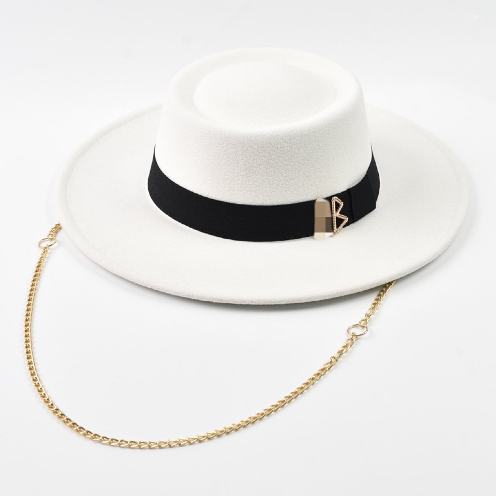Chapeau-femme-a-chaine-doree-picture-6