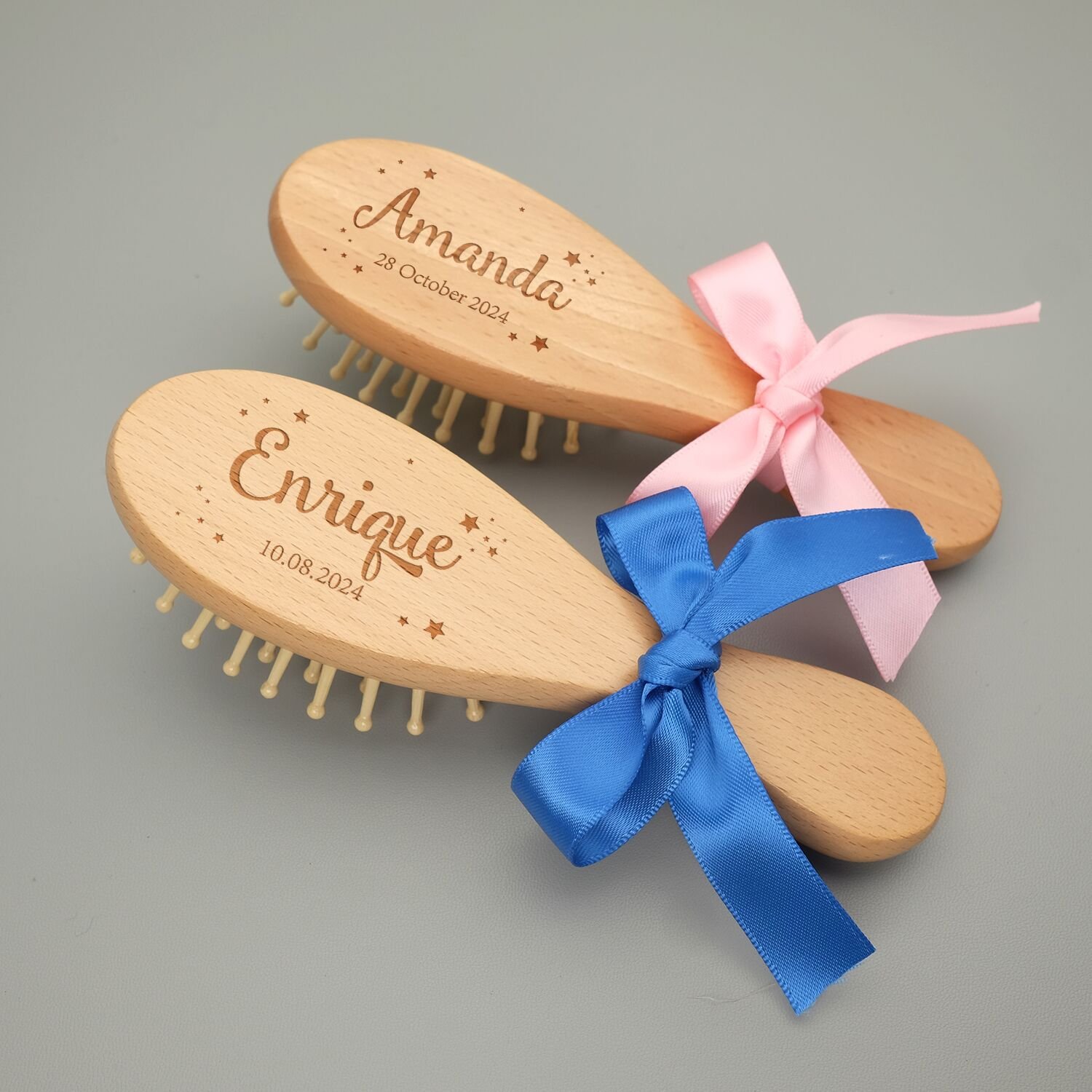 Coffret-brosse-et-peigne-bebe-en-bois-picture-2