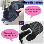 Waterdichte kapmantel met geometrisch motief voor de salon